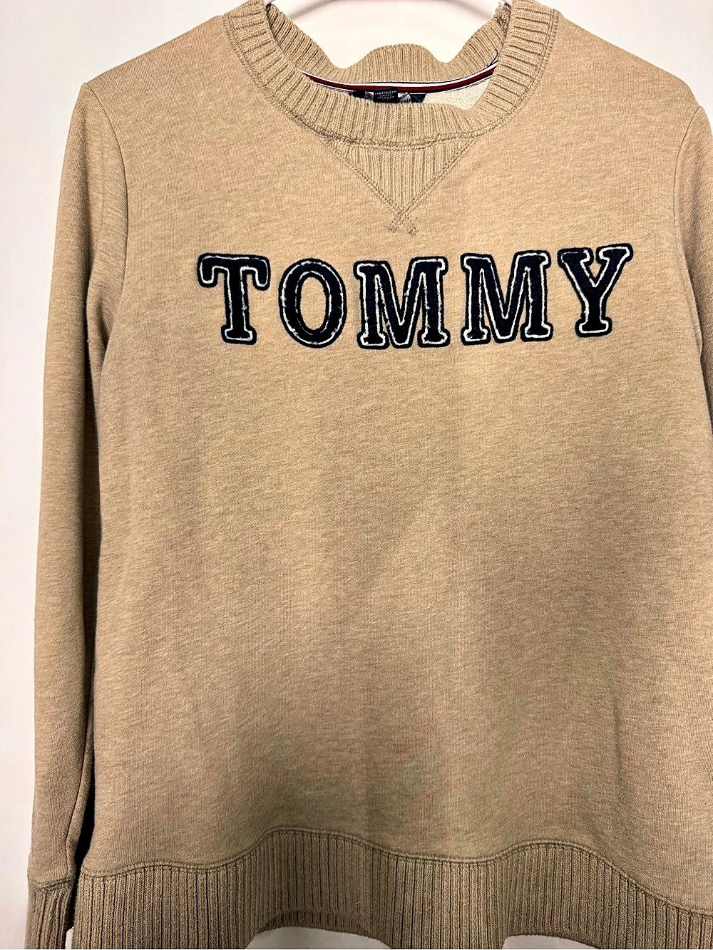 Tommy Hilfiger Crewneck Sweater in Beige Size Large